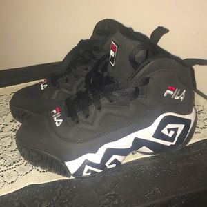 Kids sneakers